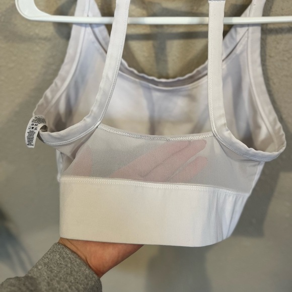 Nike Women's Air Medium Support Sports Bra - Picture 4 of 6